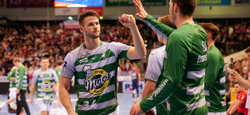 Греция. 20-летний черногорский разыгрывающий Радоица Чепич отдан "Вецларом" в аренду афинскому АЕКу