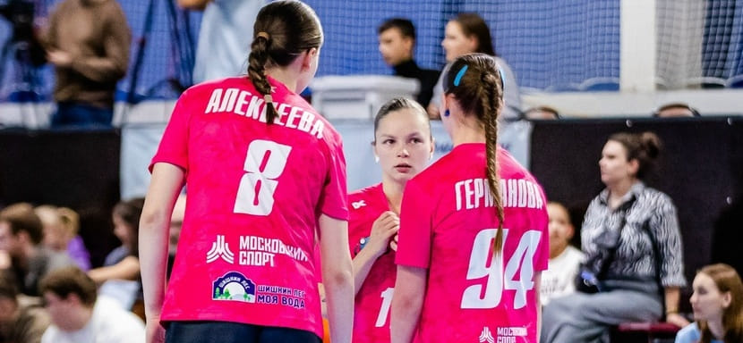 Московский "Луч" выиграл у краснодарской "Кубани" в заключительном матче воскресенья женского чемпионата России