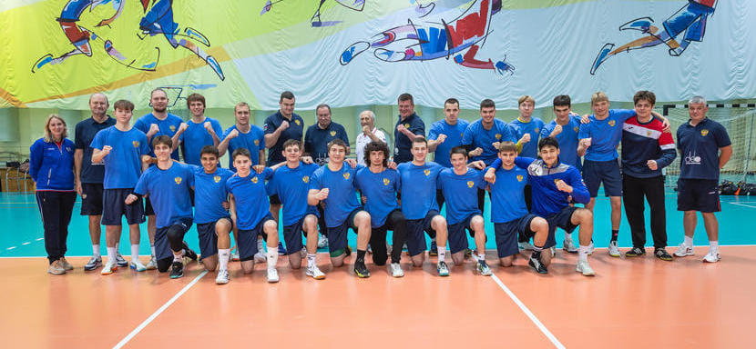 Юношеская сборная России U-18 сегодня в Белграде проведёт первый товарищеский матч со сверстниками из Сербии