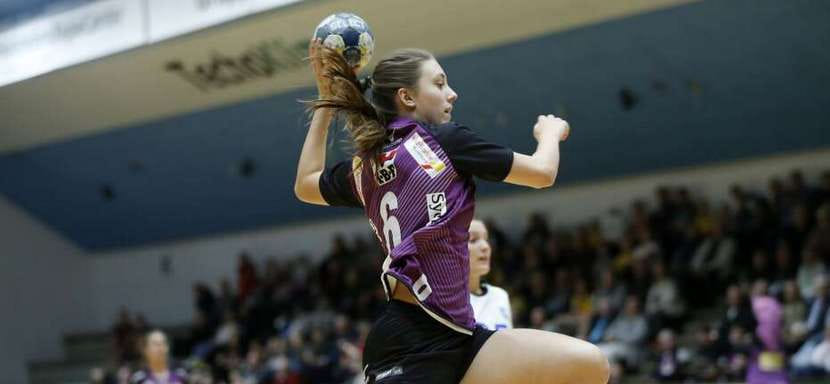 ЧЕ-2022. Правая крайняя "Хернинга-Икаста" Сесиль Брандт вызвана в сборную Дании на отборочный матч с командой Румынии