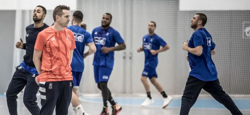 ЧЕ-2022. Вместо перенесенных матчей сборная Франции проведет тренировочный сбор. Гийом Жиль вызвал четырех новых игроков вместо инфицированных