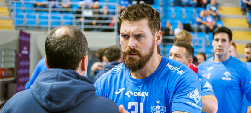 Польша. Левый полусредний "Вислы" Житникова и Самойло Мирсад Терзич продлил контракт с клубом на один сезон