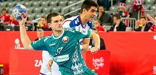 Александр Подшивалов: "Что происходило с судьями в матче с австрийцами — непонятно было всем, особенно нам со скамейки"