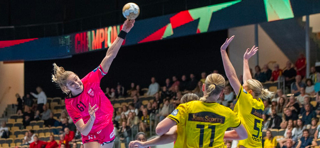 Лига чемпионов. Вяхирева поправила прицел, Маслова — снова лучшая, "Рапид" — на волнах настроения