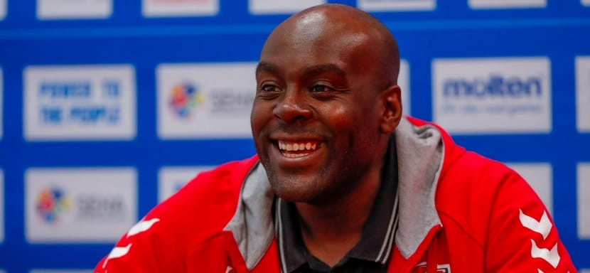 Балканы. Официально. Новым главным тренером северомакедонского "Вардара" назначен 45-летний испанский специалист Давид Давис