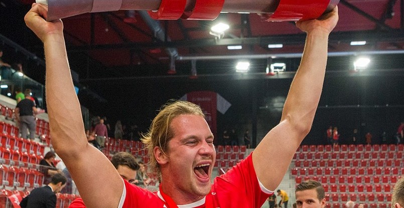 Немецкий полусредний Петер Шрамм покинул швейцарский "Винтертур"