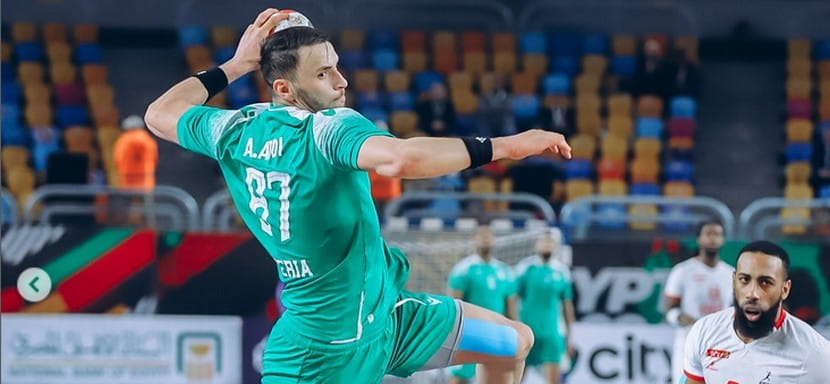 Франция. Правый полусредний сборной Алжира и "Тулузы" Аюб Абди продолжит карьеру в "Нанте"