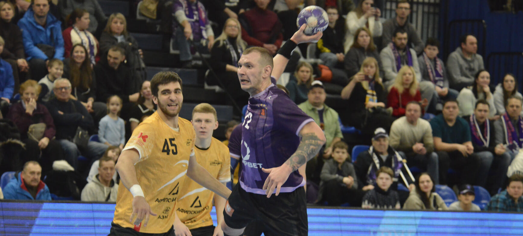 Эти "медведи" зимой не спят. Чеховцы без Ермакова обыграли СКИФ, пермяки — "аграриев" с Никабадзе