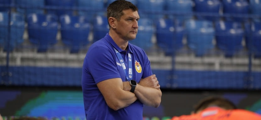 SEHA-Gazprom League. Олег Ходьков: "Оторвались на восемь мячей, моя команда посчитала, что игра уже сделана. И пошёл антигандбол"