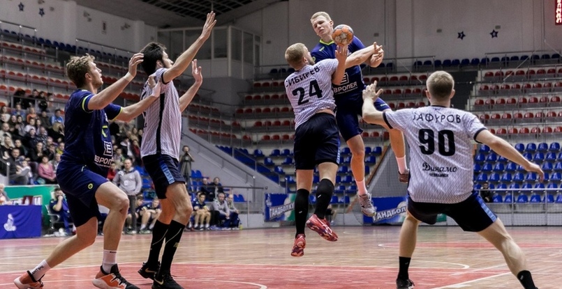 Суперлига. Полусредний СКИФа Сергей Иванов: "Понял, что развиваться как игроку мне сейчас лучше в Краснодаре"