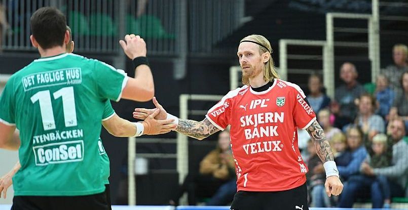 Дания. Голкипер сборной Исландии Бьоргвин Густавссон принял решение покинуть "Скьерн" по окончании сезона