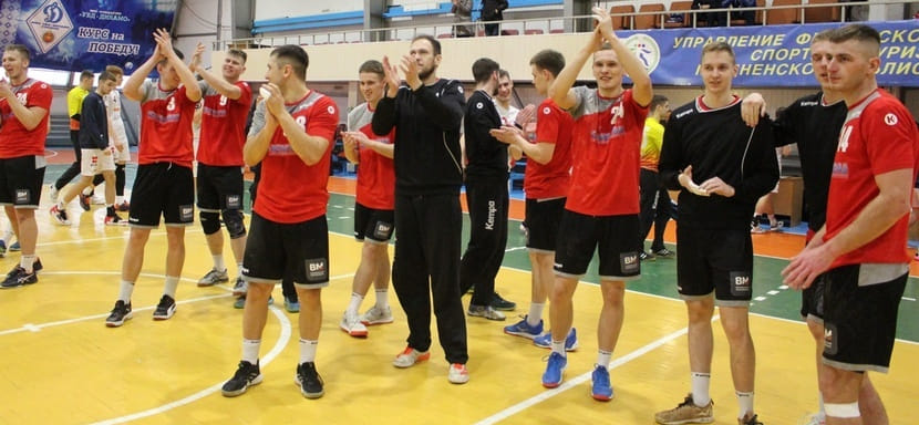 Беларусь. В единственном матче дня гродненский "Кронон" добился победы над фарм-клубом минского СКА