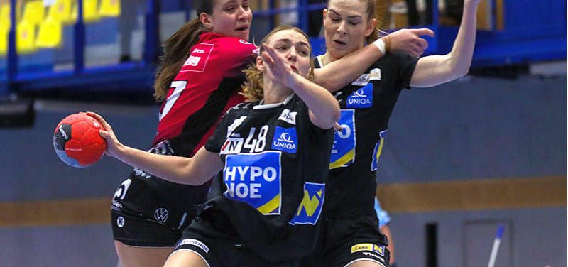 Австрия. "Хипо" выиграл Кубок страны в 33-й раз, обыграв "Атцгерсдорф". Клуб из Марии-Энцерсдорфа завоевал уже 80-й национальный трофей