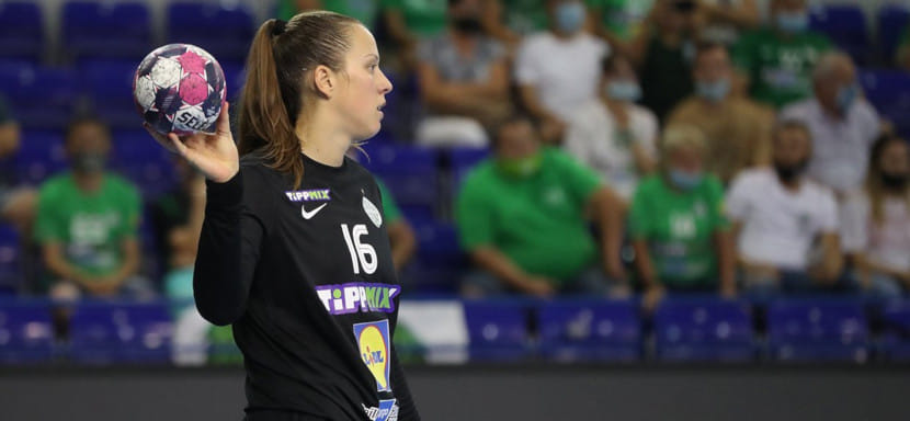 Delo Лига чемпионов. Спасение голкипера "Ференцвароша" Бланки Биро названо лучшим по итогам первых матчей 1/8 финала