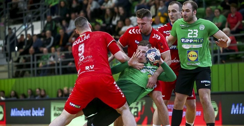 Венгрия. В мужском чемпионате "Ференцварош" с перевесом в пять мячей обыграл "Мезекевешд"