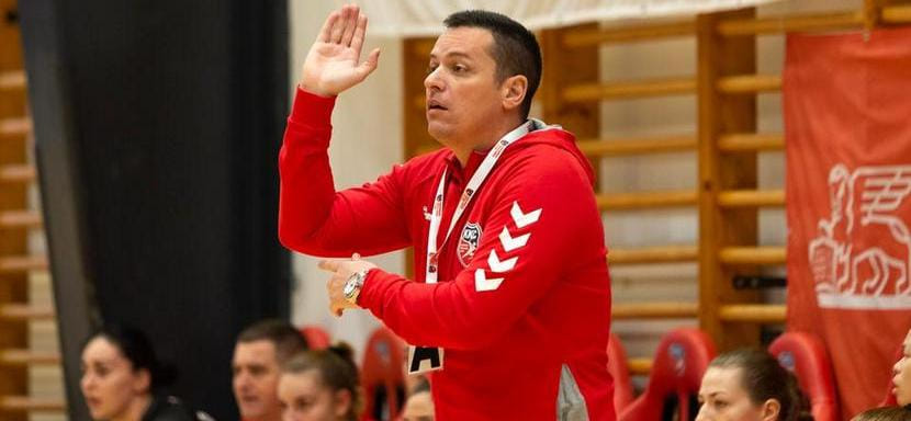 Венгрия. Руководство "Кишварды" уволило главного тренера команды Бако Ботонда