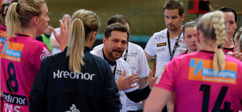 Европейская лига. Главный тренер "Сторхамара" Кеннет Габриэльсен: "Лада" каждый год играет в этом турнире. Русский гандбол — это всегда сложно"