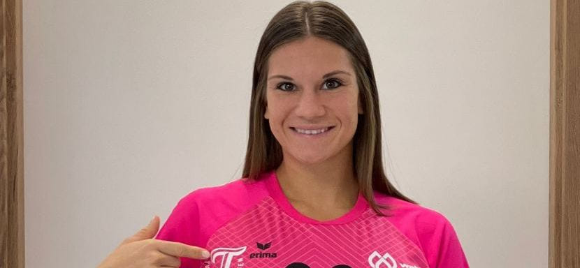 Женская бундеслига. Линейная сборной Германии Юлия Бенке после ухода из "Ференцвароша" продолжит карьеру в "Метцингене"