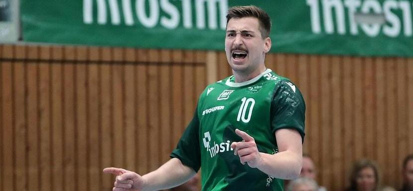 Испания. "Синфин" объявил о подписании контракта с правым полусредним из Германии Лукасом Бёмом