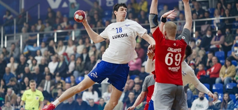 Olimpbet Суперлига. Ставропольский "Виктор" вновь расстался с 32-летним левым полусредним Александром Татаринцевым