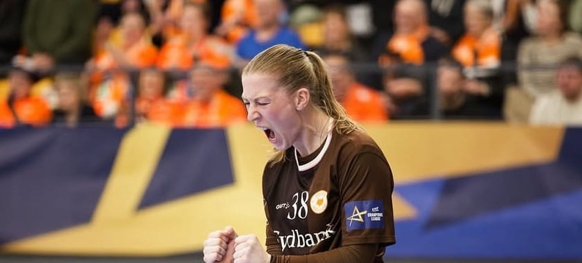 Венгерский "Дьёр" на выезде разобрался с датским "Оденсе" в первом матче четвертьфинальной стадии женской Лиги чемпионов