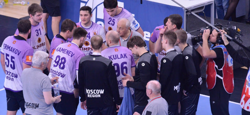 Olimpbet Суперлига. "Чеховские медведи" в сверхрезультативном матче разгромили омский "Скиф". Команды забросили 83 мяча