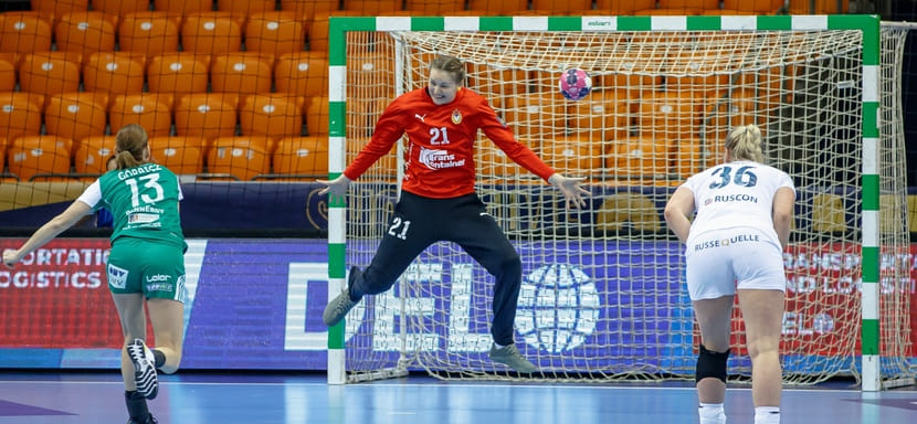 Delo Лига чемпионов. ЦСКА проиграл “Дьеру” и пропустил венгерский клуб на первое место. Побед добились также “Будучност” и “Кристиансанд”