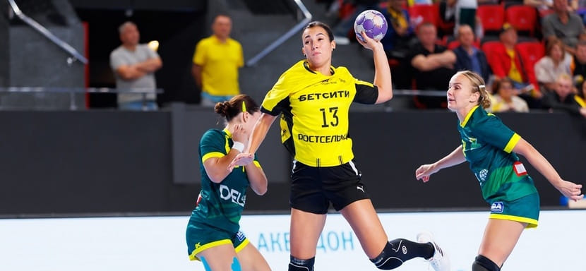 Анна Шапошникова: "Вяхирева сменила команду, и я вернулась к №13. Теперь он у меня и в Ростове"