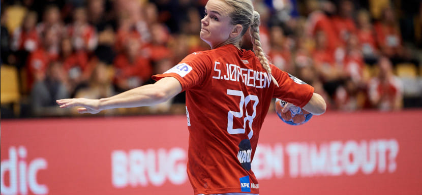 Дания. Источник: полусредняя "Битигхайма" Стине Йоргенсен может вернуться в родной чемпионат. Она ведет переговоры с "Копенгагеном"
