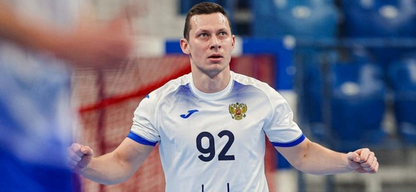 Кирилл Котов: "Может показаться, что все уже устали от того, что играем с белорусами. Но хорошо, что хоть такая возможность есть"