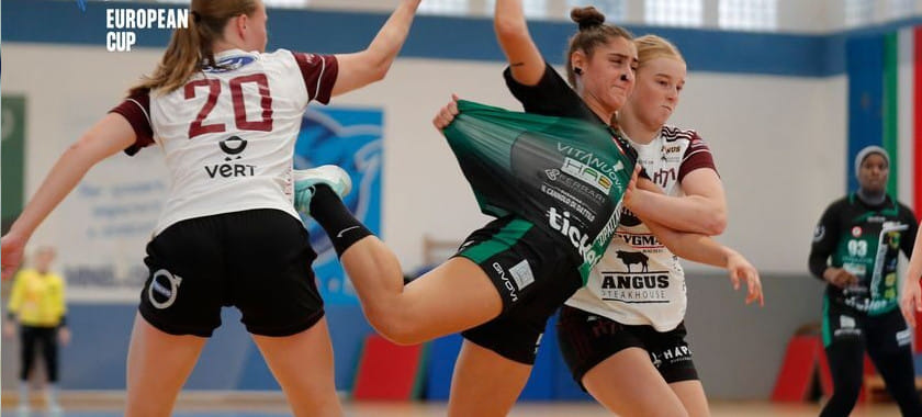 Кубок ЕГФ. В первом матче 3-го раунда итальянский "Эриче" с экс-вратарём ЦСКА Шаной Массон обыграл словенскую "Изолу"