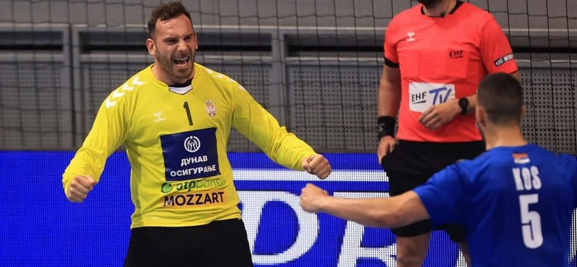 Трансферный слух. Сербский вратарь бухарестского "Динамо" Владимир Цупара продолжит карьеру в "Гуммерсбахе"