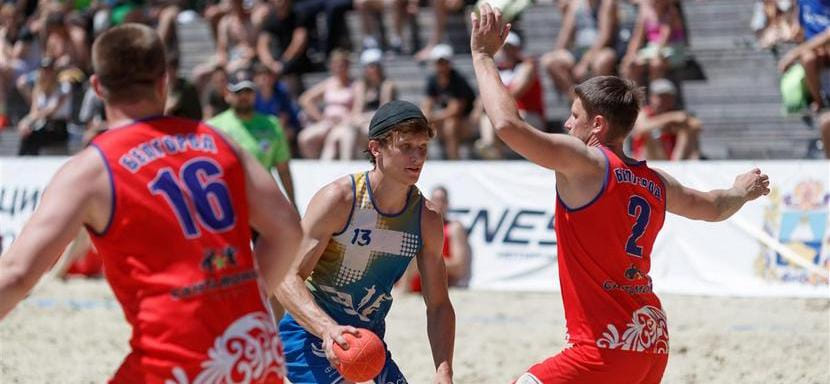 Пляжный гандбол. На выходных в Белгороде пройдёт заключительный тур мужского чемпионата России. Известно расписание матчей