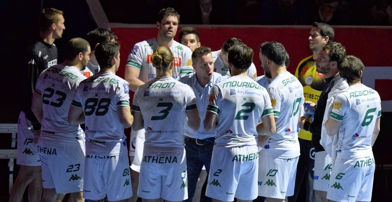 Франция. "Ним" продлил контракты с главным тренером Франком Морисом и тремя гандболистами