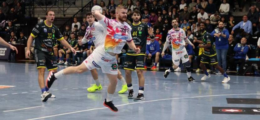 Польша. Литовский разыгрывающий Дейвидас Вирбаускас, известный по выступлениям в России, продолжит карьеру в "Азотах" из Пулав