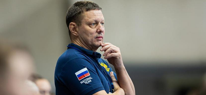 Лев Воронин: "Посвятим занятия тактике, отработке разных форм защиты, улучшению взаимодействия на площадке"