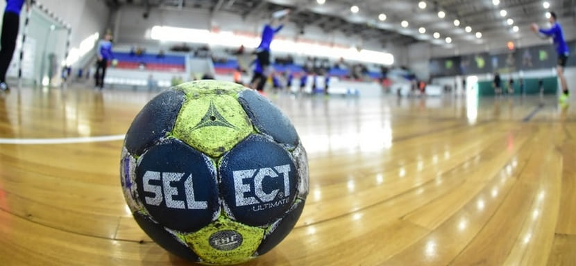 Кубок Лаврова. Ставропольский "Виктор" в первом матче турнира с перевесом в 17 мячей не оставил шансов своему дублирующему составу