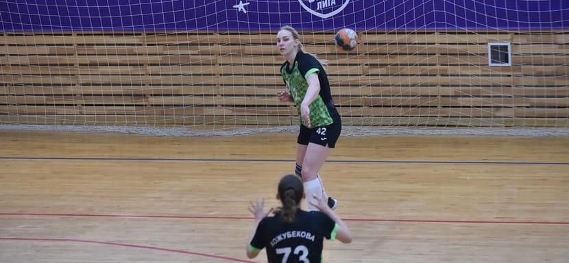 Olimpbet Суперлига. Алина Казанджян: "Гандболом дышу, вдохновляюсь, наслаждаюсь. Нравится испытывать эмоции на площадке и за её пределами"