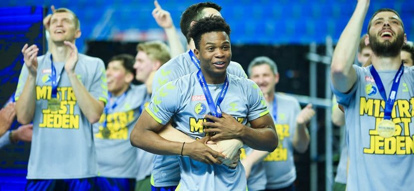 Польша. Нигерийский легионер "Кельце" Фарук Юсуф отправится в аренду. Его место займет экс-игрок БГК Павел Пачковски