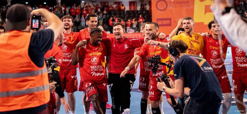 "Кан", поднявшийся из Д2, в первом туре мужского чемпионата Франции обыграл "Дюнкерк"