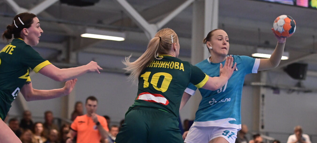 От доминирования до спасения. "Кубань" впервые победила в Новороссийске, "Черноморочка" в шаге от пропасти