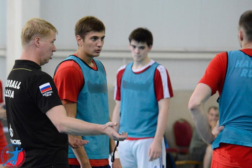 Сергей Кленов: "Просто выйти из группы? Что это за задача такая?"