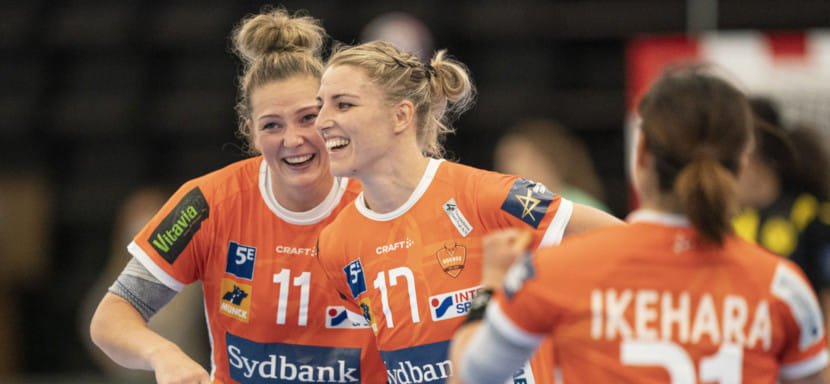 Дания. В матчах среды в женском чемпионате выездных побед добились "Эсбьерг", "Оденсе" и "Нюкебинг"