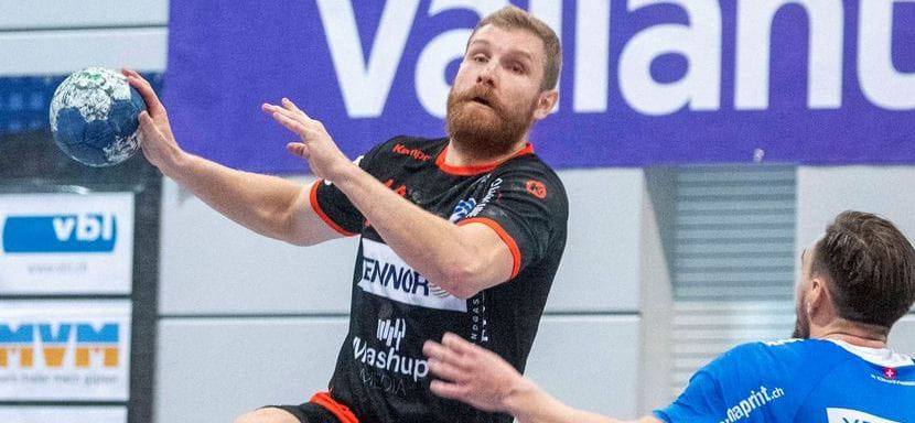 Швейцария. 33-летний белорусский полусредний Антон Пракапеня после этого сезона покинет "Амицитию"