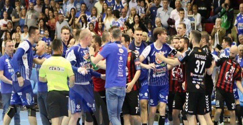 Лига чемпионов. ЕГФ оштрафовала игроков "Вардара" и "Пика" за драку в четвертьфинале. Но обошлось без дисквалификаций!