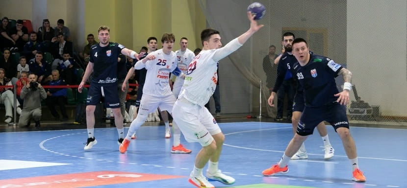 На первом этапе чемпионата Беларуси класико между БГК и СКА состоится 17 октября и 19 декабря