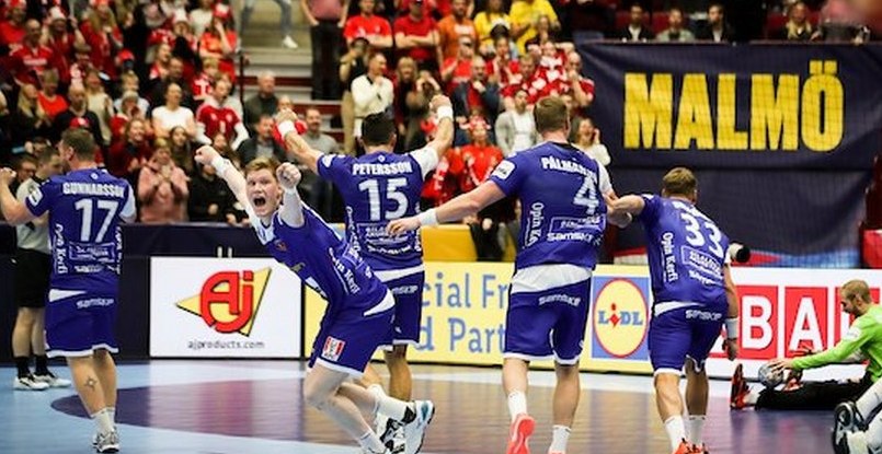 ЧЕ-2020. Сборная России после первого тайма отстает от исландцев на семь мячей