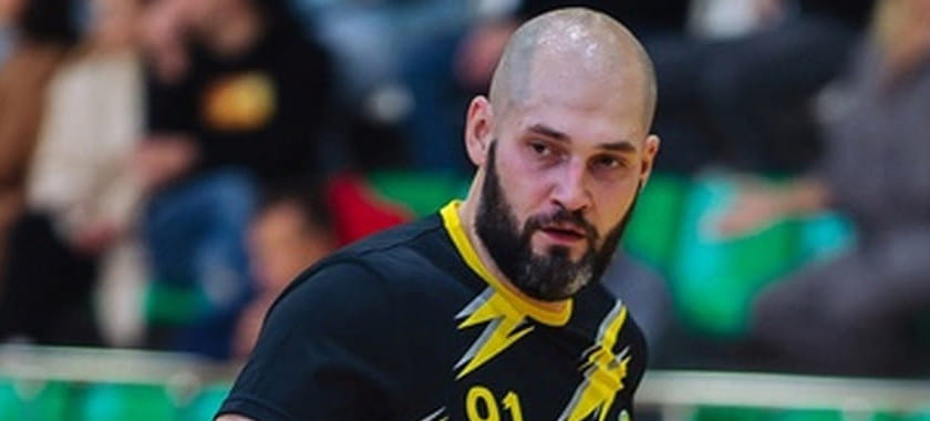 Молодёжное первенство. Максим Зяблов: "В первую команду "Саратова" ушли Александр Назаров, Максим Фомин и Евгений Татаринцев" (ВИДЕО)