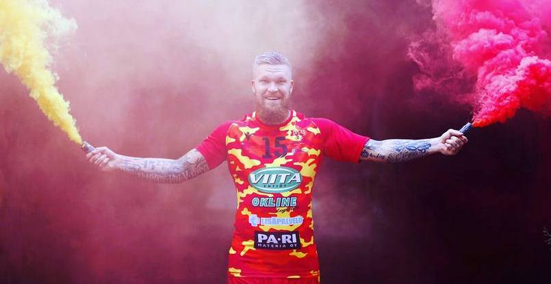 Левый крайний сборной Финляндии Теему Тамминен подписал новый контракт с "Коксом"