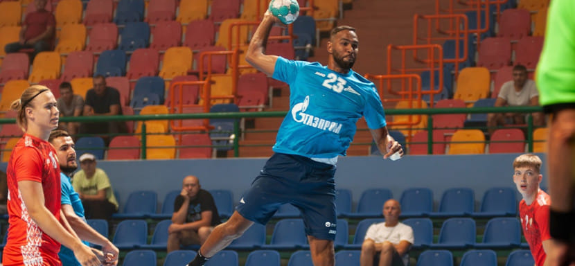 "Зенит" взял верх над вторым составом сборной Беларуси в стартовом матче Кубка Белгазпромбанка